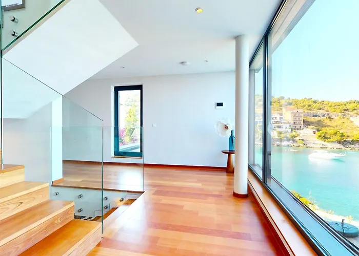 Calendula By Interhome Vikendica