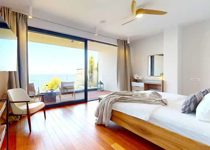 Calendula By Interhome